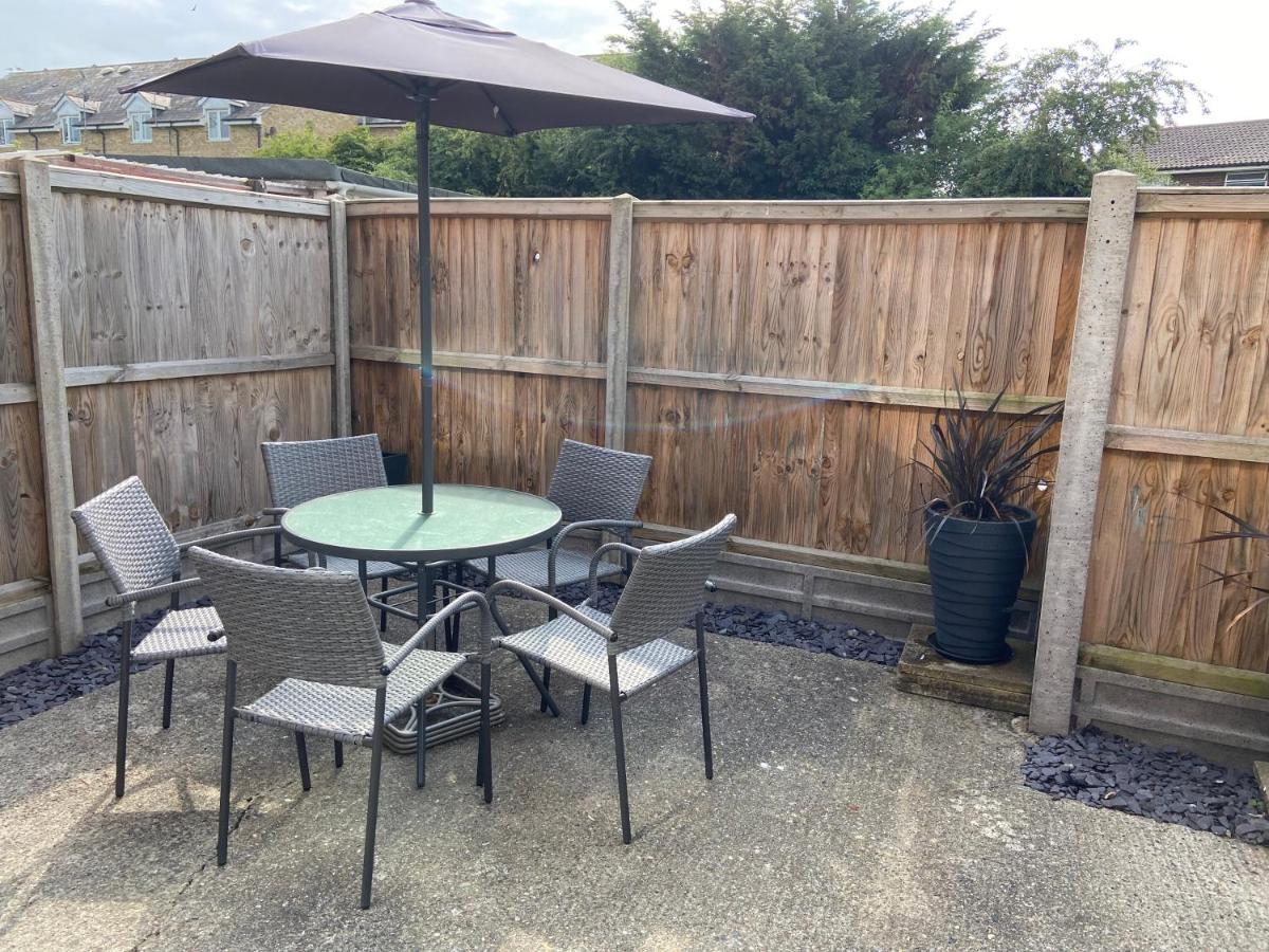 The Seagull, With Driveway And Patio Garden Villa Whitstable Eksteriør bilde