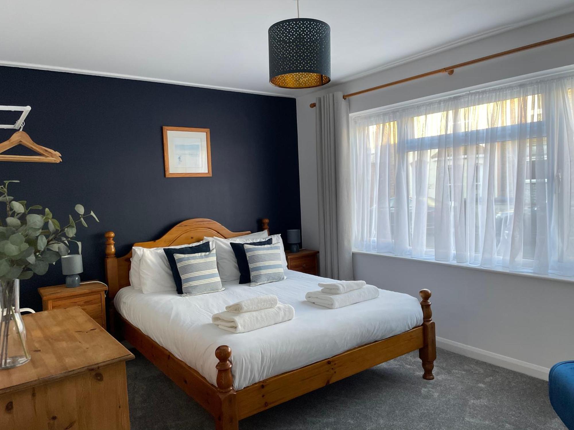 The Seagull, With Driveway And Patio Garden Villa Whitstable Eksteriør bilde
