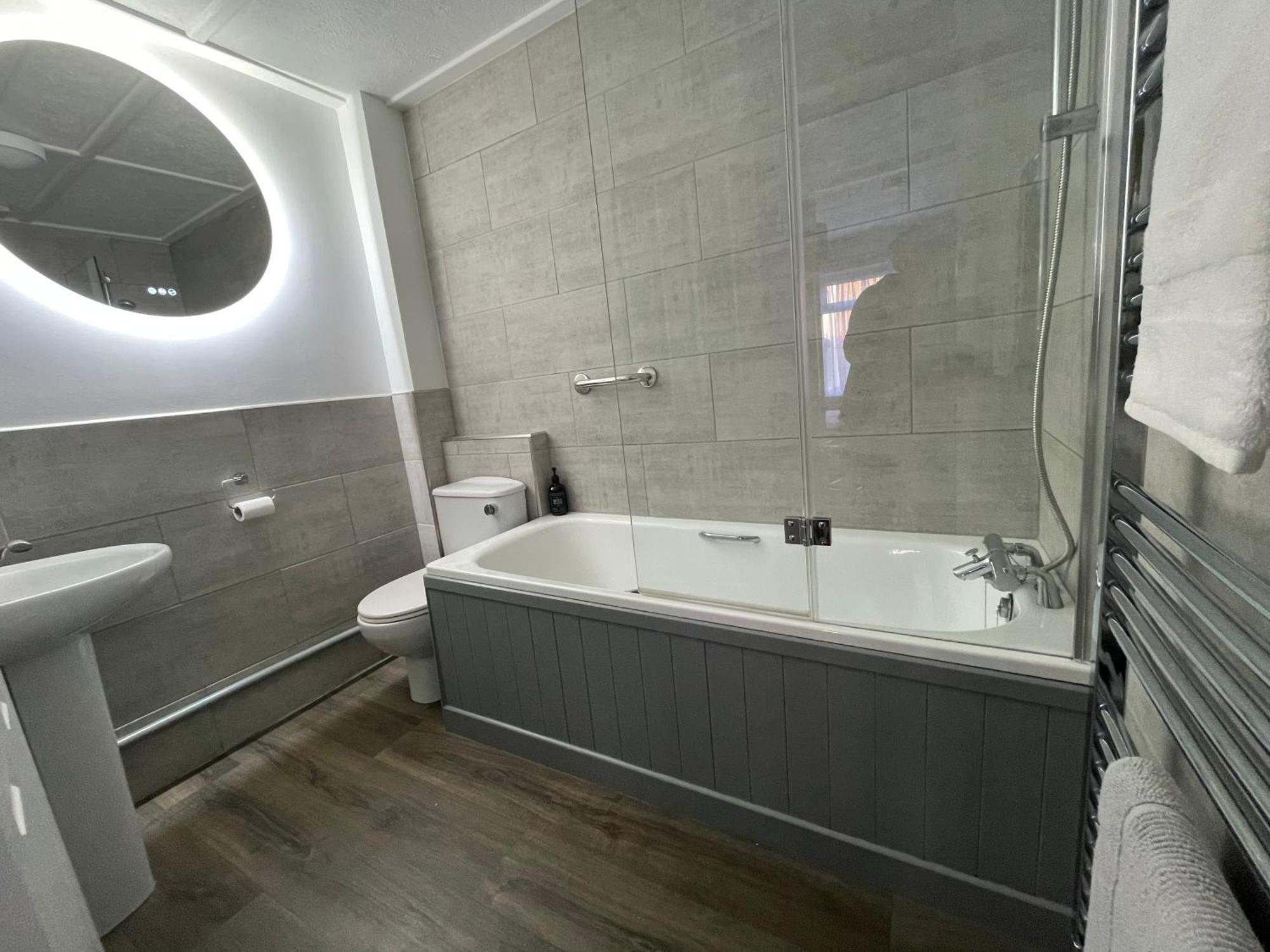 The Seagull, With Driveway And Patio Garden Villa Whitstable Eksteriør bilde