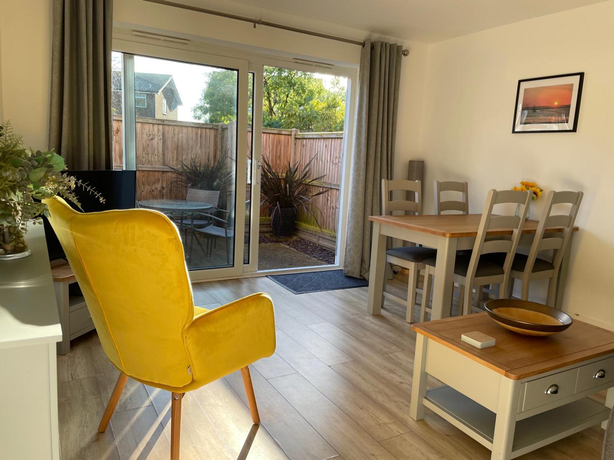 The Seagull, With Driveway And Patio Garden Villa Whitstable Eksteriør bilde
